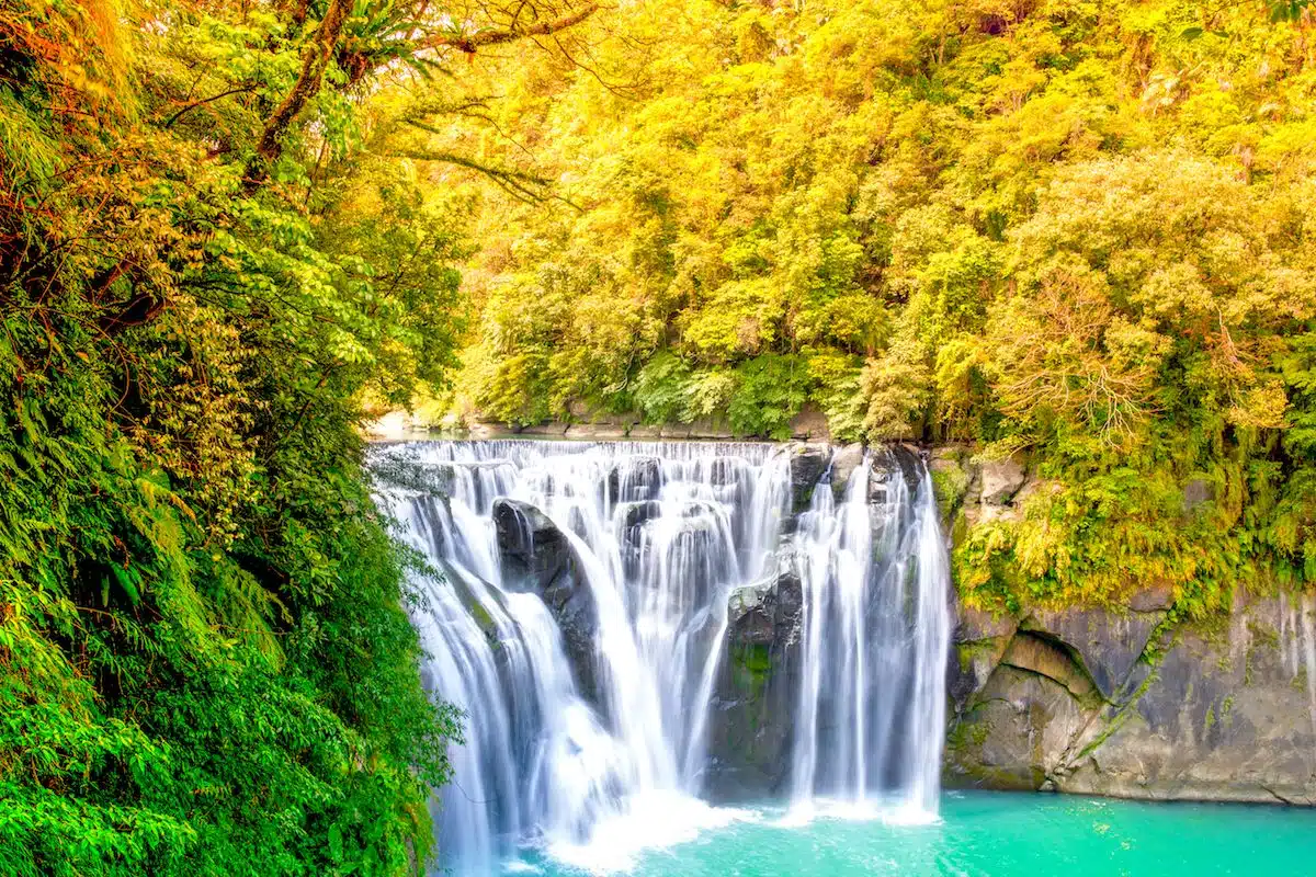 shifen-cascade-taiwan